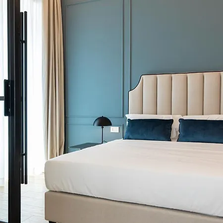 Unico Relais 4* Neapel